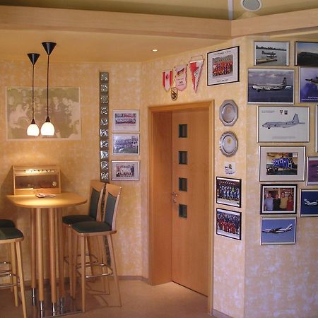 Hotel Neuses คุกซ์ฮาเวน ภายนอก รูปภาพ