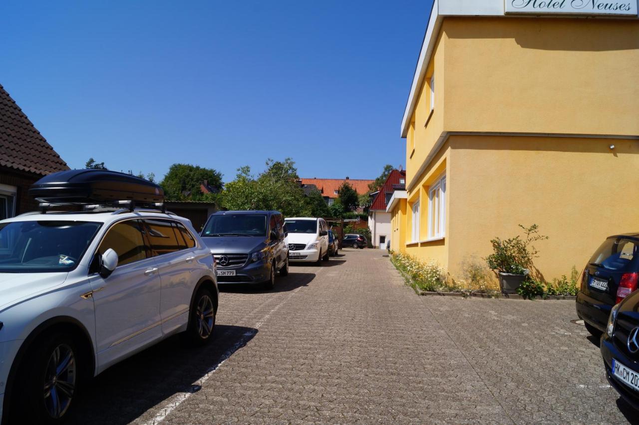 Hotel Neuses คุกซ์ฮาเวน ภายนอก รูปภาพ
