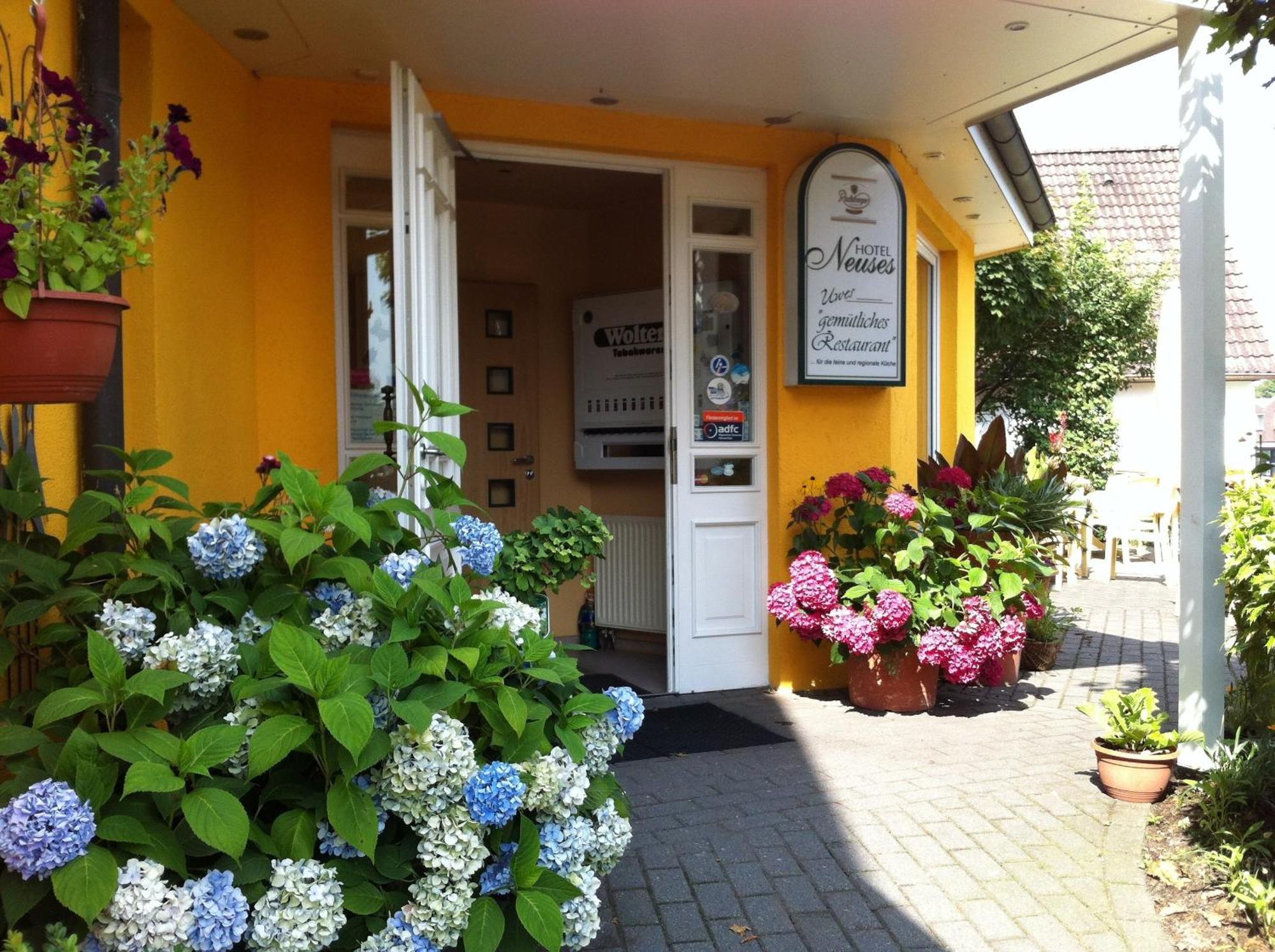 Hotel Neuses คุกซ์ฮาเวน ภายนอก รูปภาพ