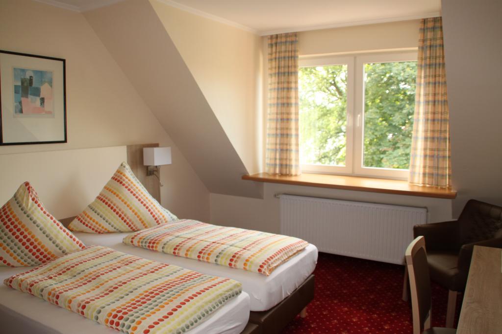 Hotel Neuses คุกซ์ฮาเวน ภายนอก รูปภาพ